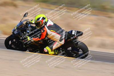 media/Oct-09-2022-SoCal Trackdays (Sun) [[95640aeeb6]]/Turn 15 Inside Distant Pans (1145am)/